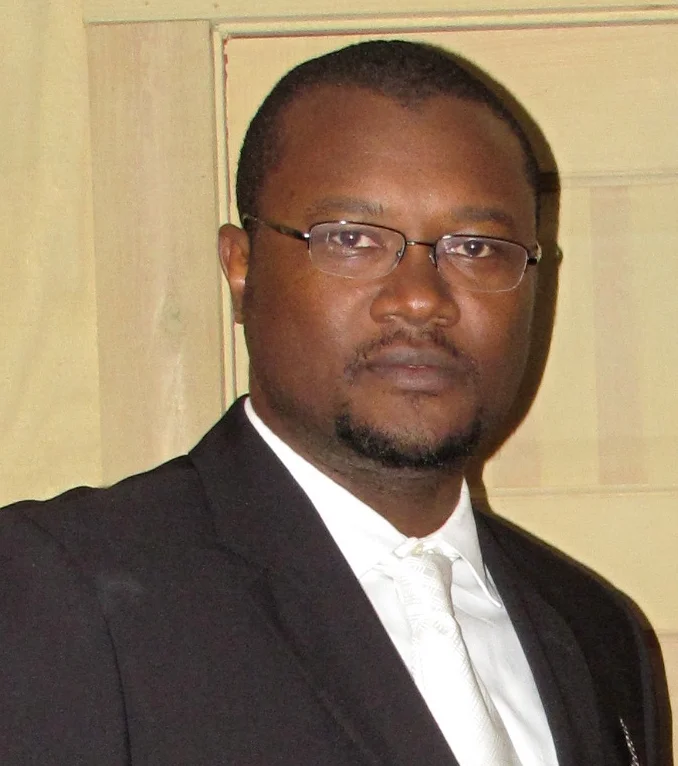 Professor Ngom